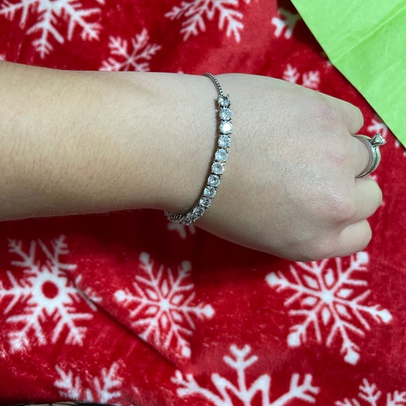 Womens Sterling Silver Cubic Zirconia Tennis Bracelet - Picture 9 of 10